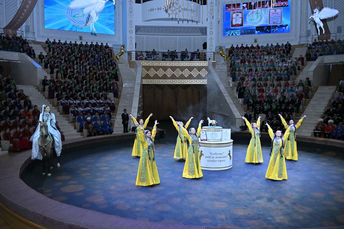 The fame of Akhal-teke horses grows in the world